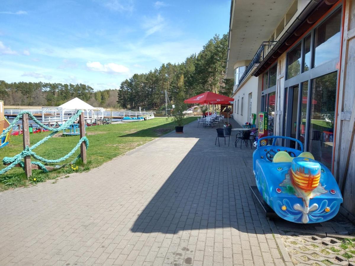 Kaszëbsko Nórcëk 2 Vila Zalakowo Exterior foto